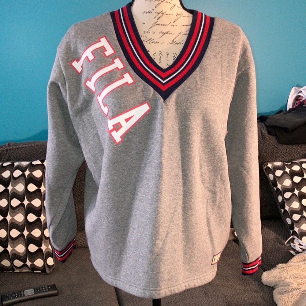 Vintage Fila V-neck Sweatshirt, Large
